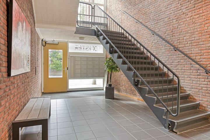 Photo 8 of 1e Sint Jozefstraat 301