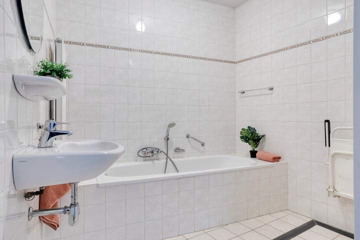 Photo 20 of 1e Sint Jozefstraat 301