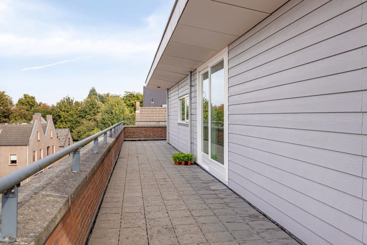 Photo 26 of 1e Sint Jozefstraat 301