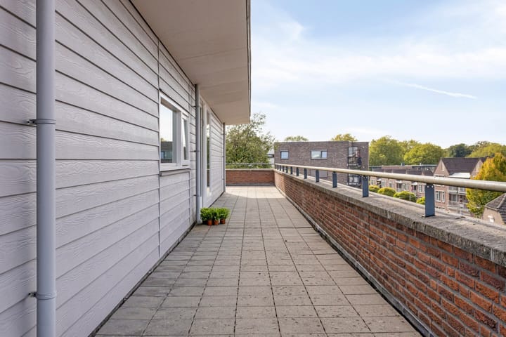 Photo 27 of 1e Sint Jozefstraat 301