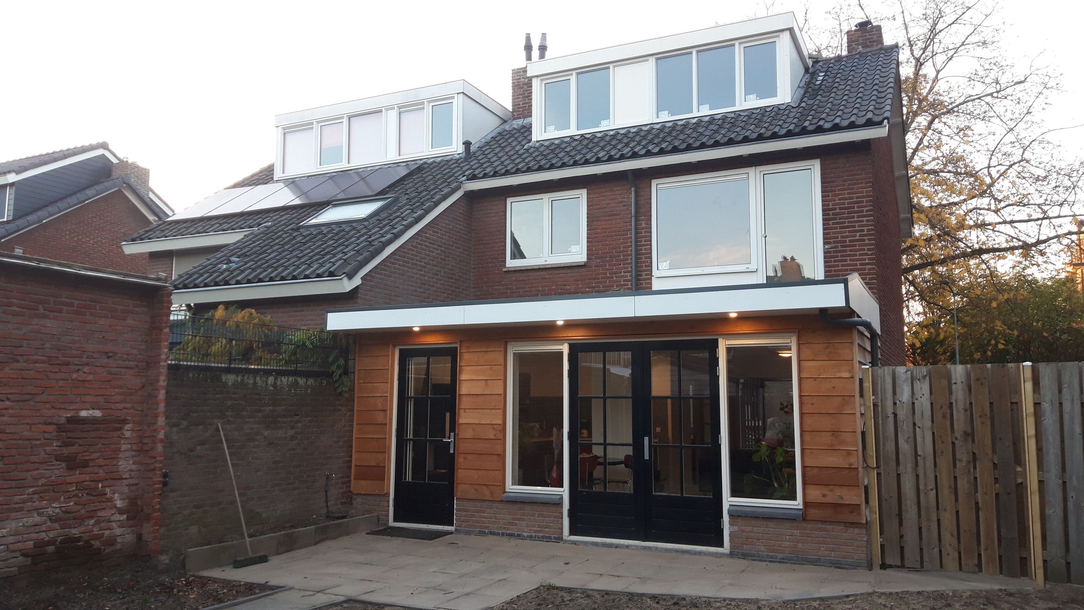 Photo 3 of Van 't Hoffstraat 22