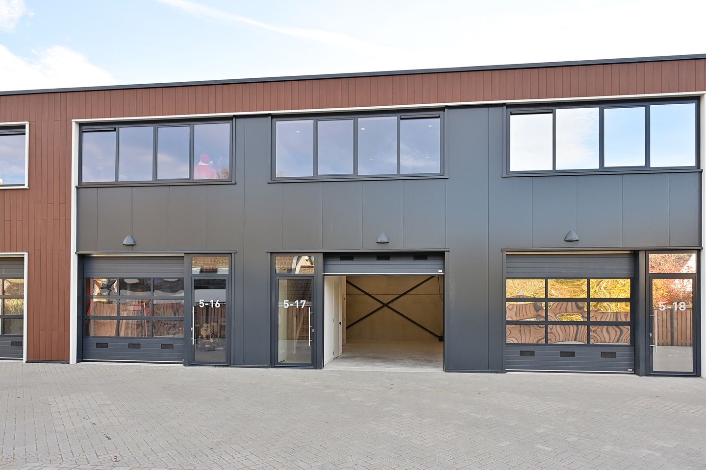 View photo 1 of Cannenburgerweg 5-17