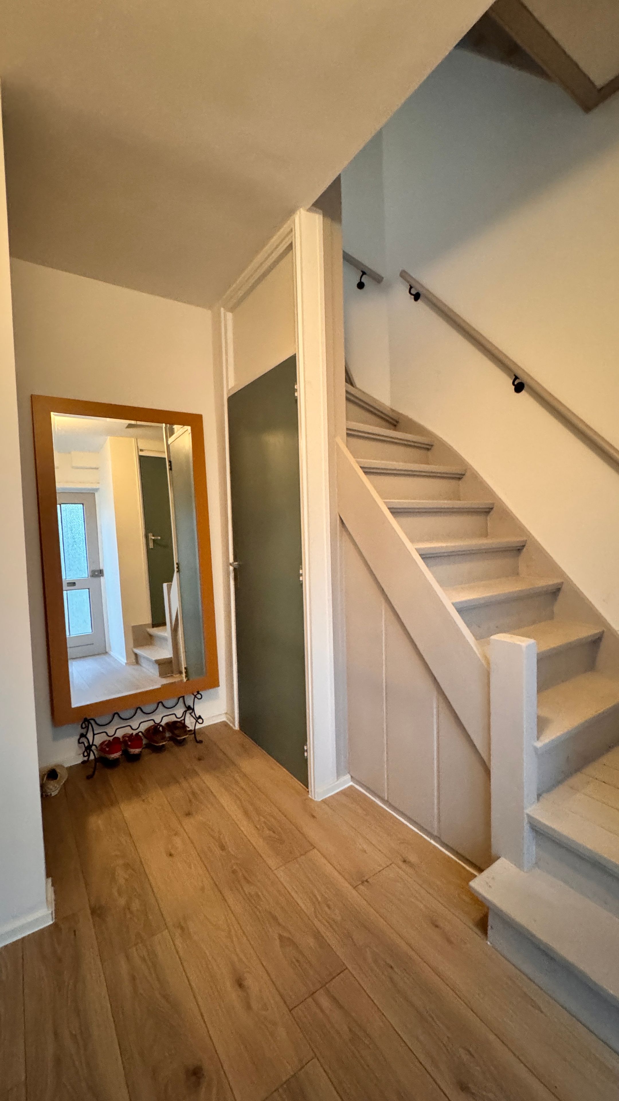 Photo 6 of Van 't Hoffstraat 22