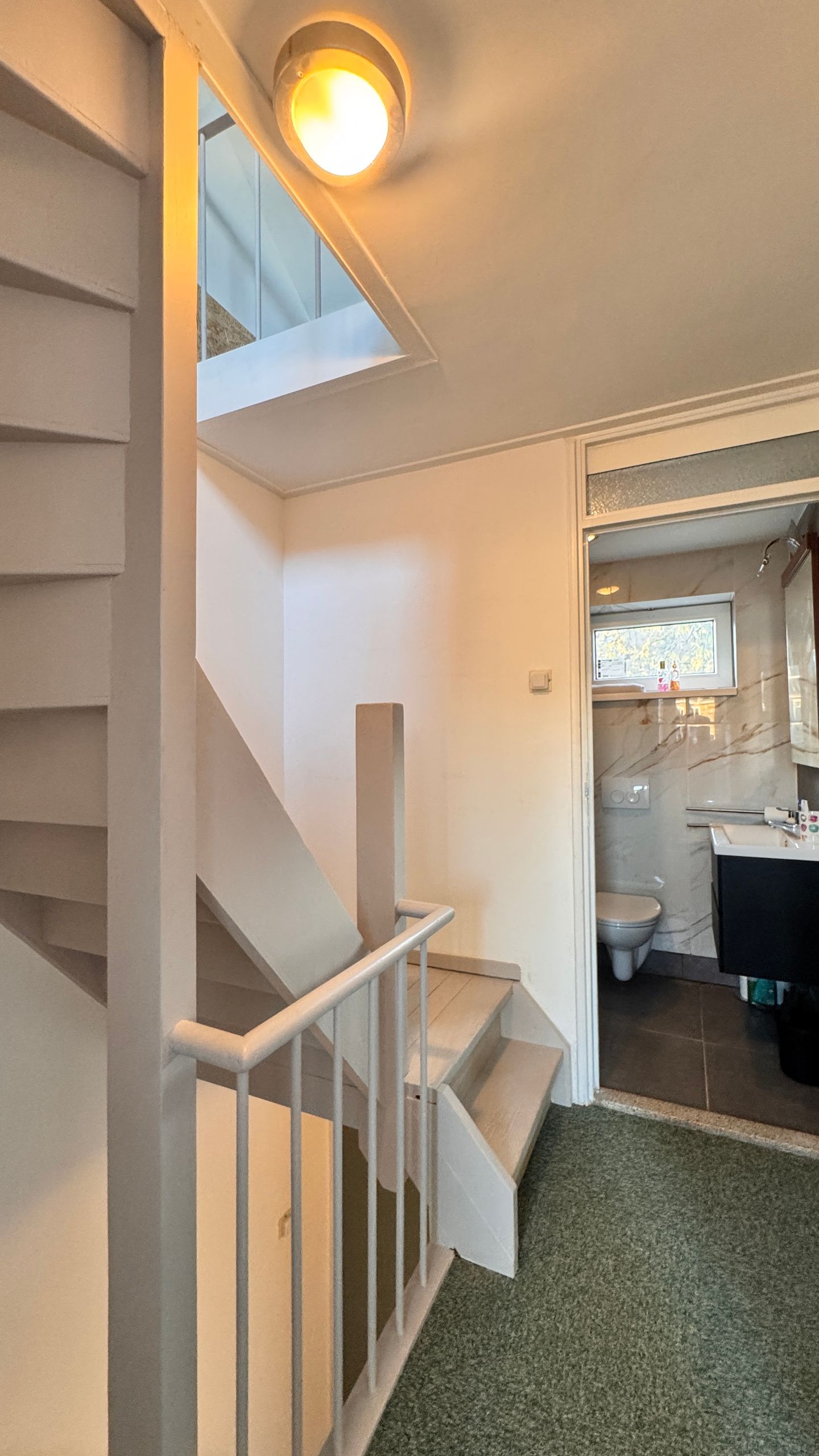 Photo 20 of Van 't Hoffstraat 22