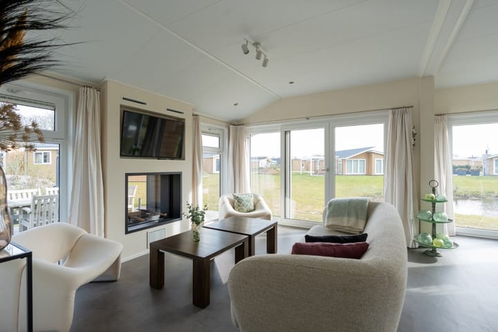 Photo 3 of Maireweg 7-21