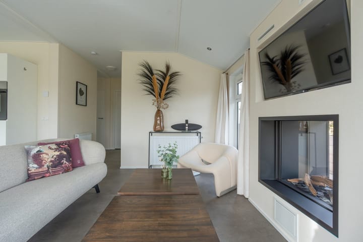 Photo 4 of Maireweg 7-21