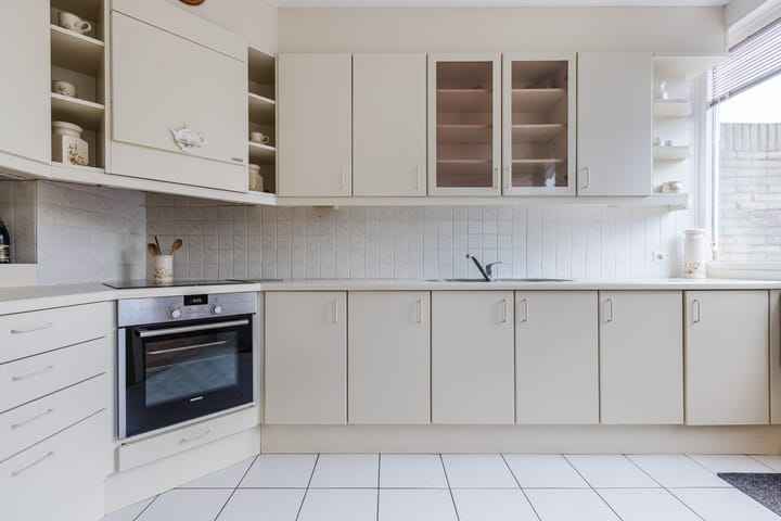 Photo 13 of Prinses Margrietlaan 6