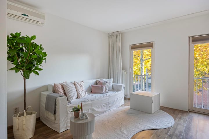 Photo 3 of Hintham 68-C