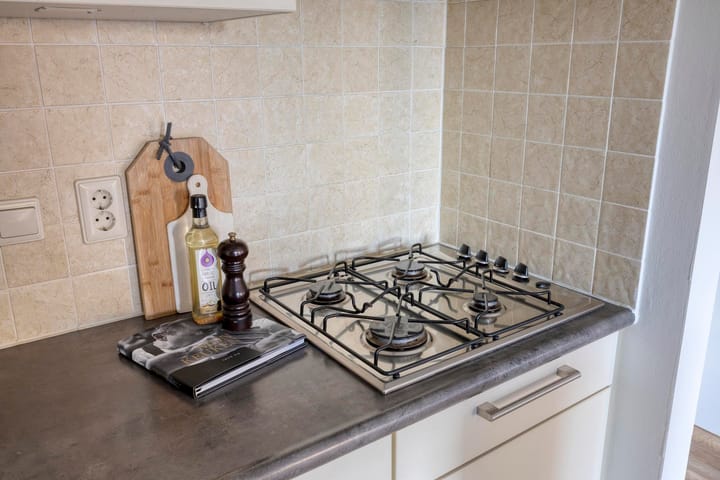 Photo 10 of Hintham 68-C