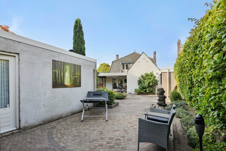 Foto 56 van Brugstraat 14