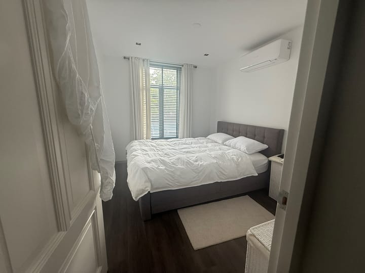 Photo 51 of Pieter Cornelisz. Hooftstraat 141-B