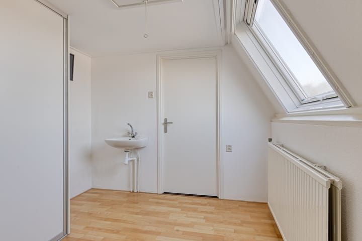 Foto 22 van Schweitzerstraat 50