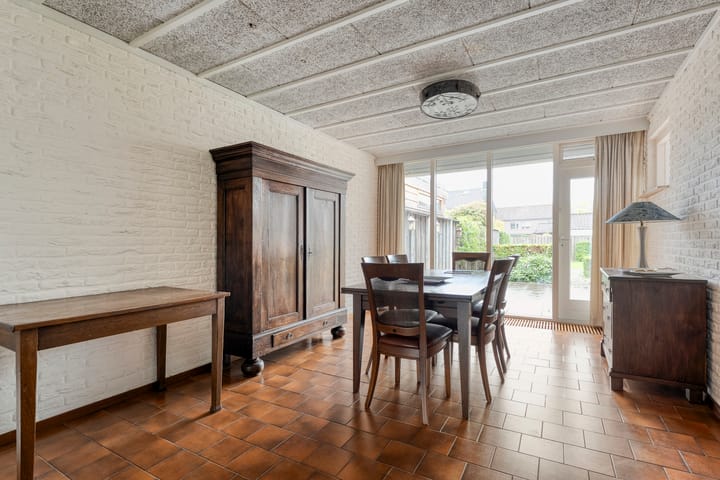 Photo 11 of Meester Lazonderstraat 30