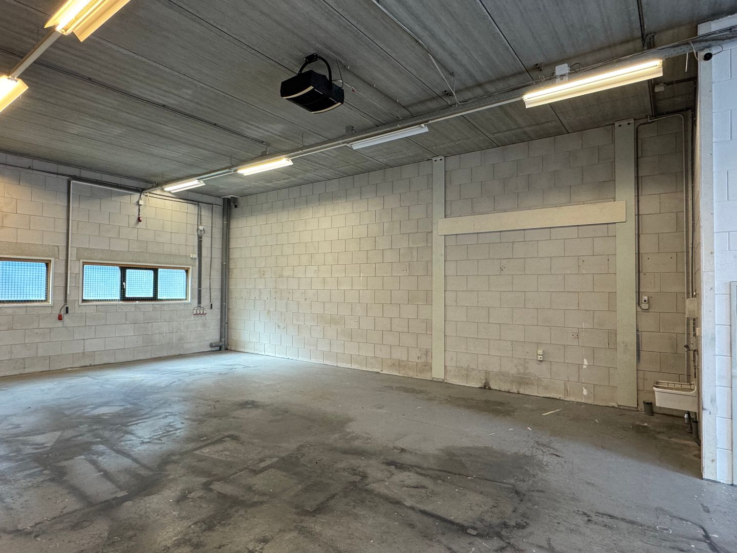 View photo 4 of Rooseveltstraat 14-M