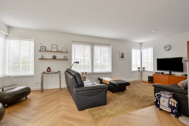 Photo 10 of De Rozenhaag 6