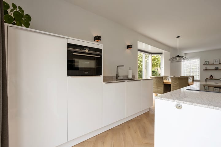 Photo 18 of De Rozenhaag 6