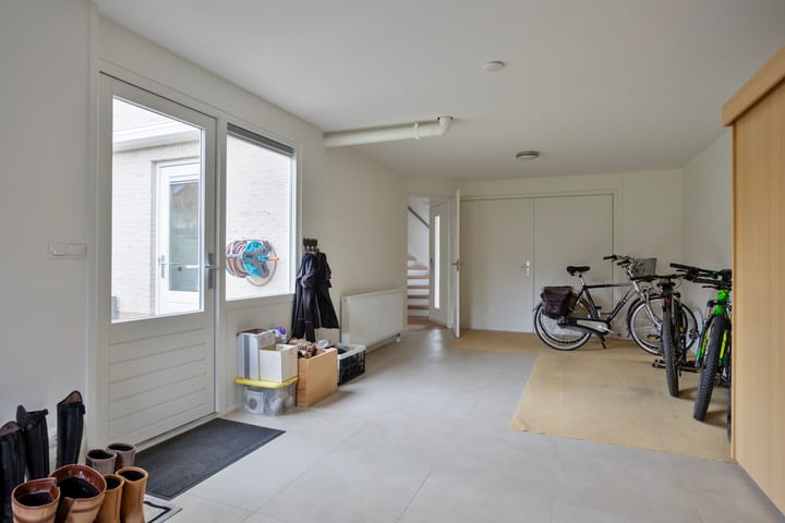 Photo 23 of De Rozenhaag 6