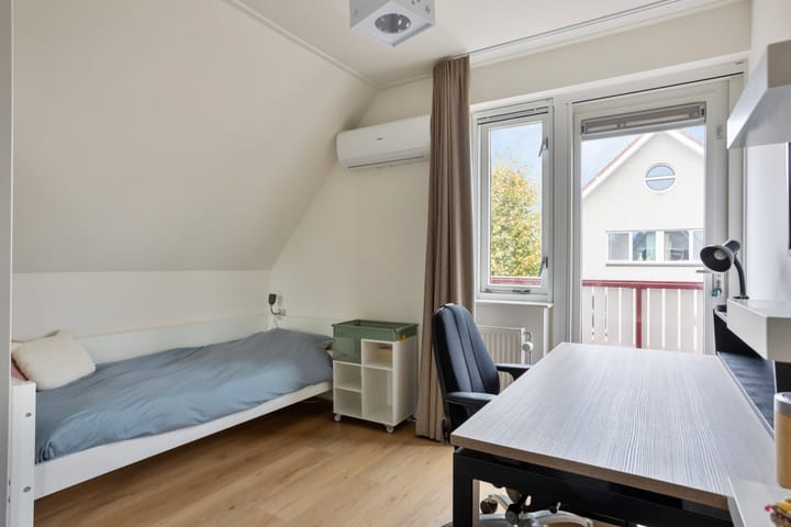 Photo 31 of De Rozenhaag 6