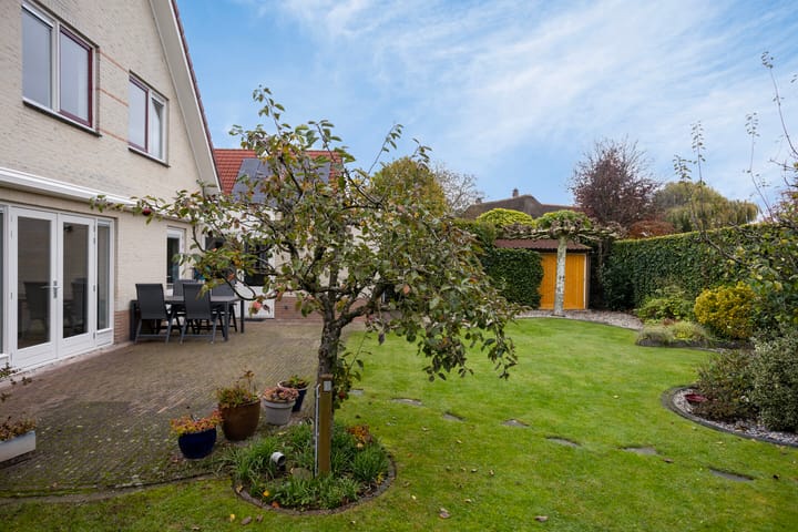 Photo 38 of De Rozenhaag 6