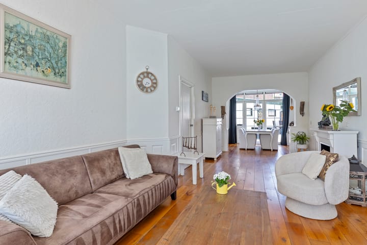 Photo 5 of Willem Lodewijkstraat 125