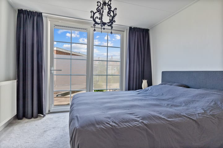 Photo 17 of Willem Lodewijkstraat 125