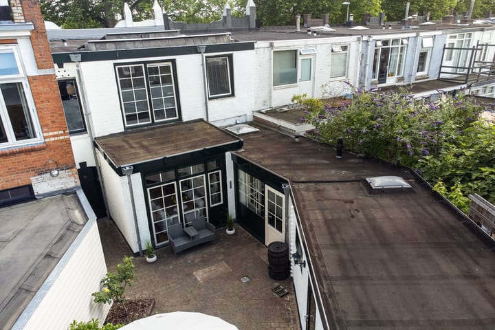 Photo 38 of Willem Lodewijkstraat 125