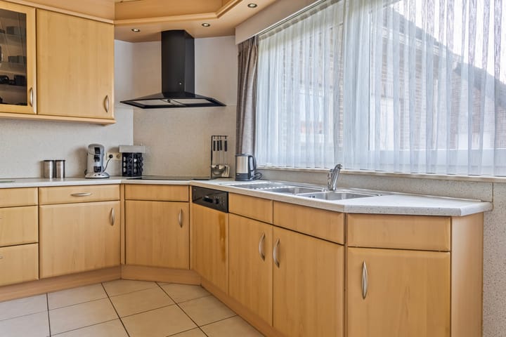 Photo 3 of Vlasbloem 4