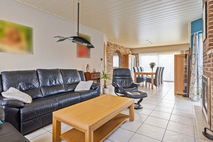 Foto 5 van Vlasbloem 4