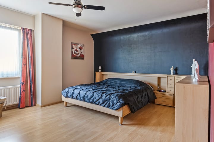 Foto 16 van Vlasbloem 4