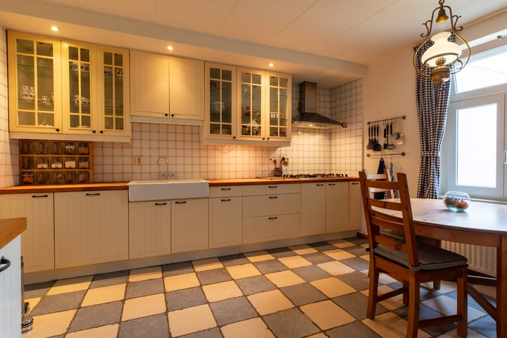 Photo 15 of Vroenhof 111