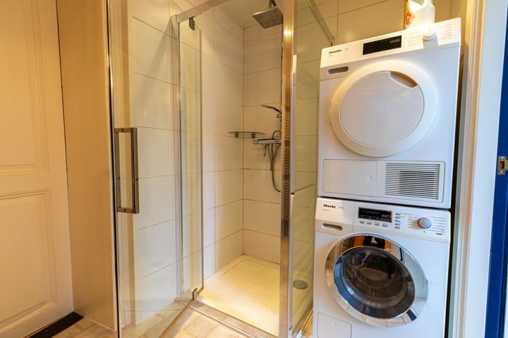 Photo 19 of Vroenhof 111