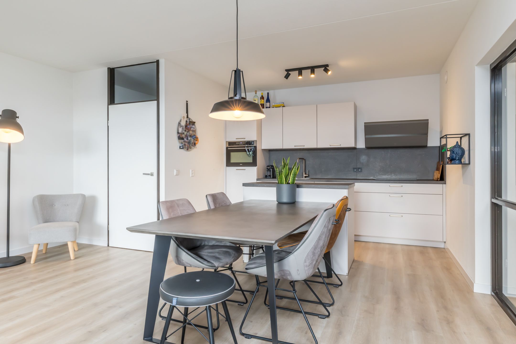 Foto 12 van De Heugden 54