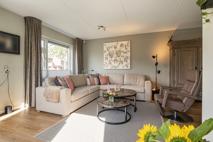 Photo 4 of Bellefleur 99