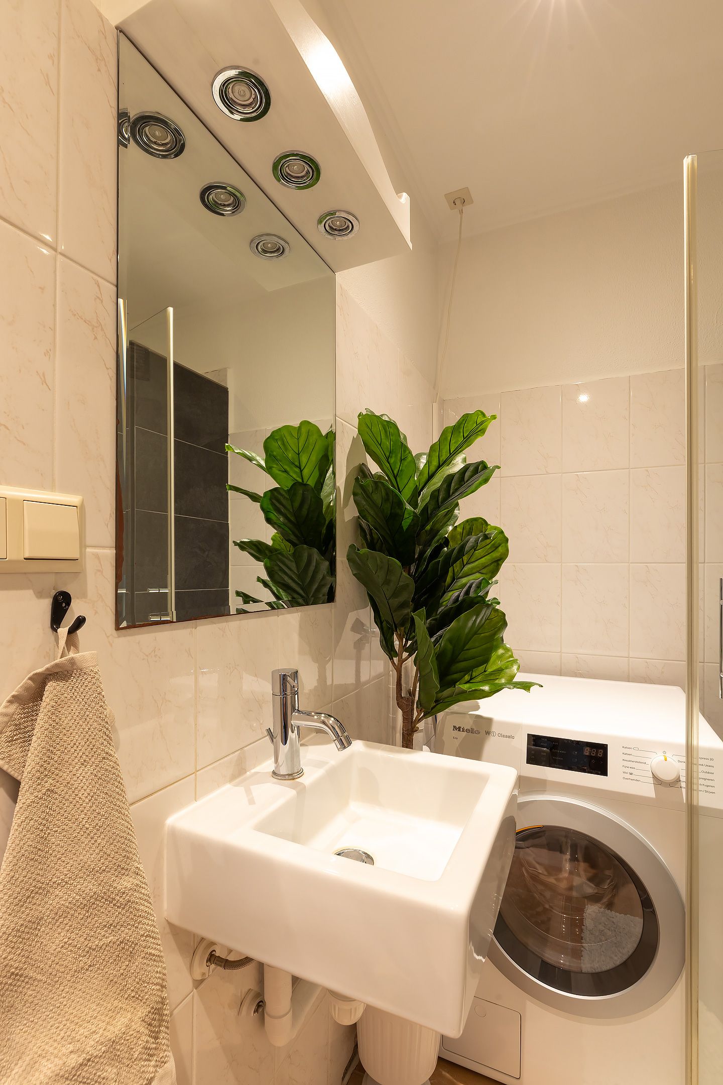 Photo 15 of Wolvenlaan 79