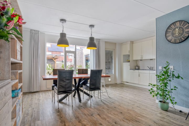 Foto 3 van Schokker 32