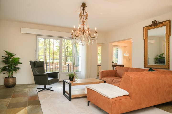 Photo 17 of Park Reeburg 7