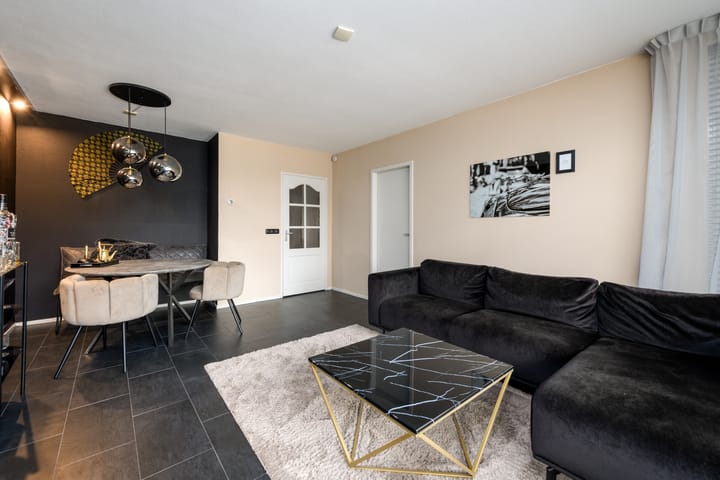 Photo 4 of Coehoorn van Scheltingaweg 26