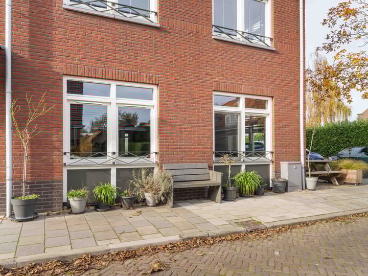 Photo 5 of Wilhelminastraat 39-N