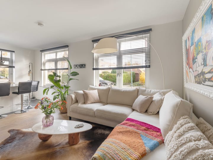 Photo 8 of Wilhelminastraat 39-N