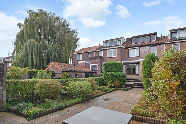 Foto 1 van Emmastraat 103