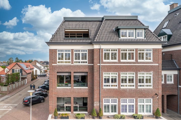 Photo 13 of Dorpsstraat 24-G