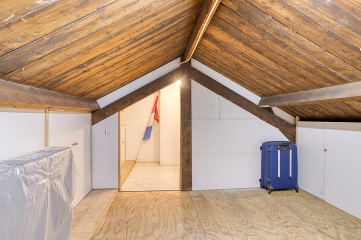 Photo 33 of Sint Josephstraat 72