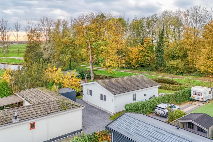 Foto 24 van Klein Hitland 59