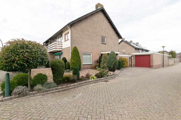 Photo 13 of Debussylaan 19