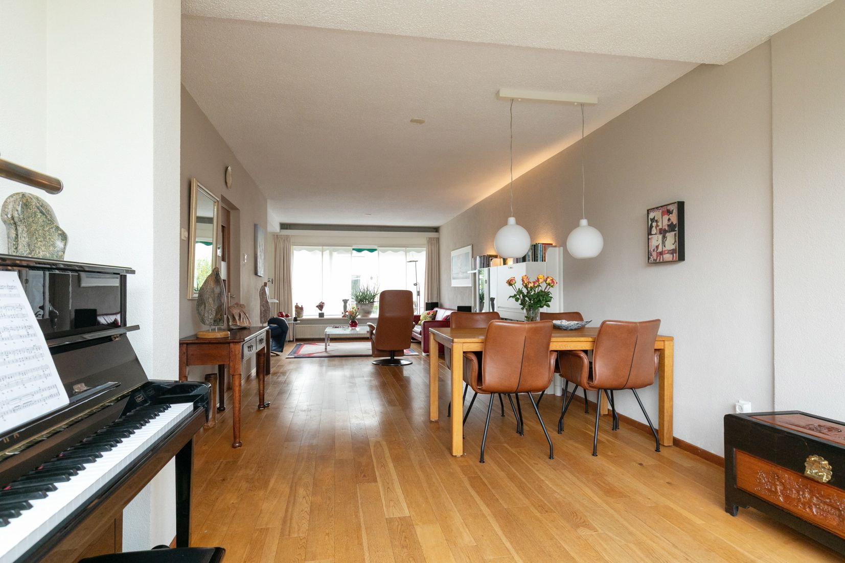 Photo 30 of Debussylaan 19