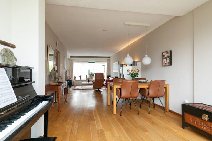 Photo 30 of Debussylaan 19