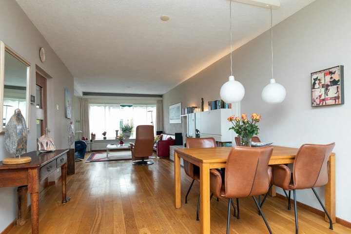 Photo 31 of Debussylaan 19