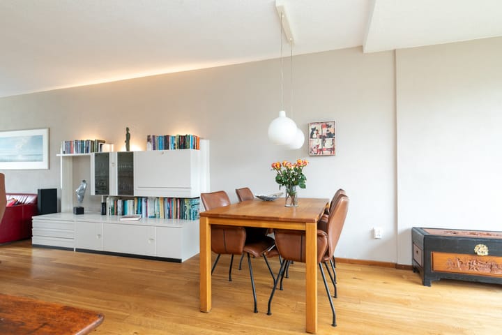 Photo 33 of Debussylaan 19