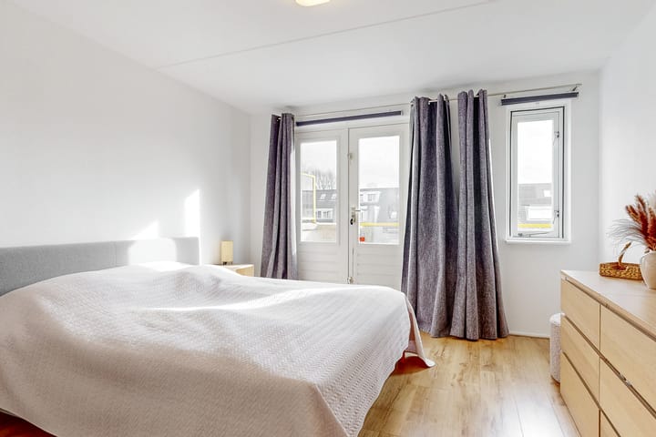 Photo 13 of Bertha von Suttnerlaan 1