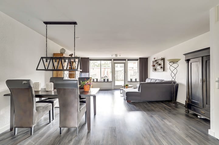 Photo 3 of Willem Klooshove 23